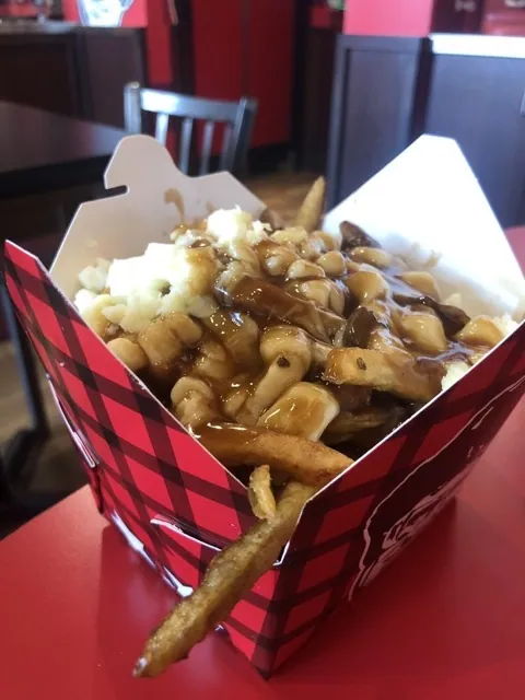 Smoke's Poutinerie Menu With Pictures everymenuprices