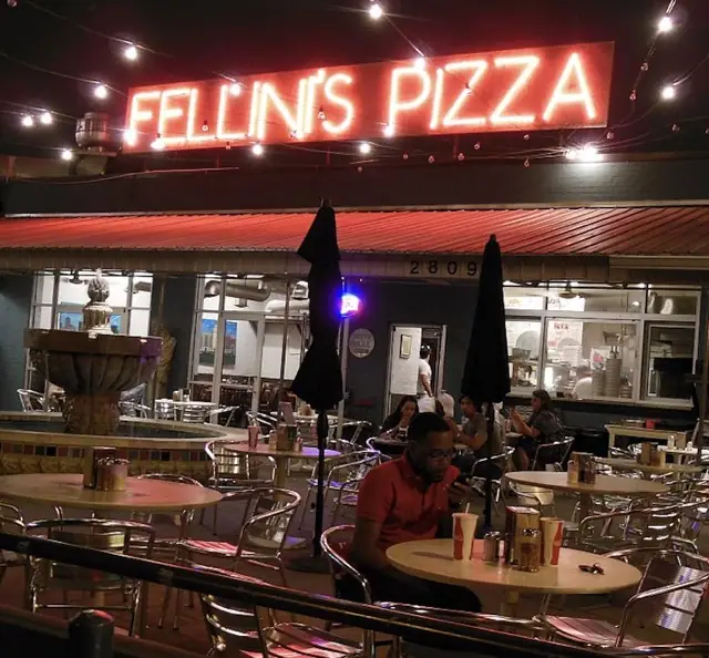 Fellini’s Pizza Menu Prices everymenuprices.com